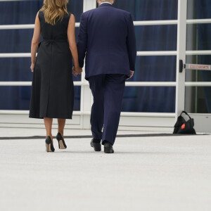 Le président des États-Unis Donald Trump et son épouse, la First Lady Melania Trump visitent le sanctuaire national Saint-Jean-Paul II (Saint John Paul II National Shrine) à Washington, D.C. Le 2 juin 2020.