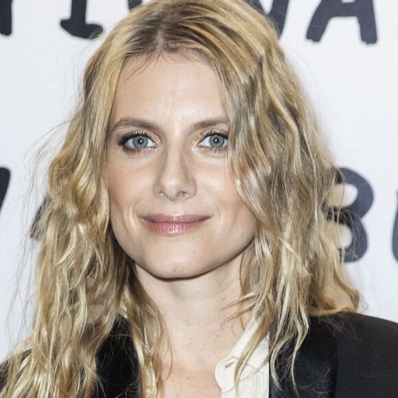 Mélanie Laurent - Vernissage de l'artiste David Shrigley x La Maison Ruinart "Unconventional Bubbles" à l'Opera Bastille à Paris le 5 mars 2020. © Olivier Borde/Bestimage05/03/2020 - Paris