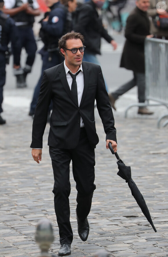 Nicolas Bedos - Hommage à Guy Bedos en l'église de Saint-Germain-des-Prés à Paris le 4 juin 2020.