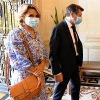 Laura Tenoudji et Christian Estrosi: Sortie masqués en l'honneur de Jean Ferrero