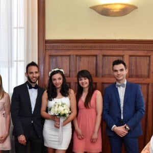 Christian Estrosi, maire de Nice, célébrait le 5 juin 2020 le premier mariage post-confinement, celui de Morgane Bailet et Michael Landi. © Lionel Urman/Bestimage