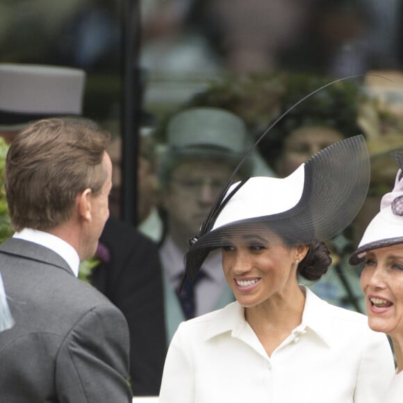 Meghan Markle, duchesse de Sussex, la comtesse Sophie de Wessex et le prince Harry, duc de Sussex - La famille royale d'Angleterre à son arrivée à Ascot pour les courses hippiques. Le 19 juin 2018