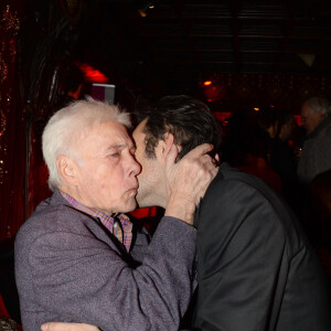 Guy Bedos et son fils Nicolas Bedos - After-party du film "Mr & Mme Adelman" au Raspoutine à Paris, le 19 décembre 2016. © Rachid Bellak/Bestimage