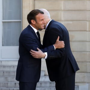 Le président de la république, Emmanuel Macron reçoit Kaïs Saïed, Président de la République tunisienne pour un entretien au palais de l'Elysée, à Paris le 22 juin 2020. © Stéphane Lemouton / Bestimage