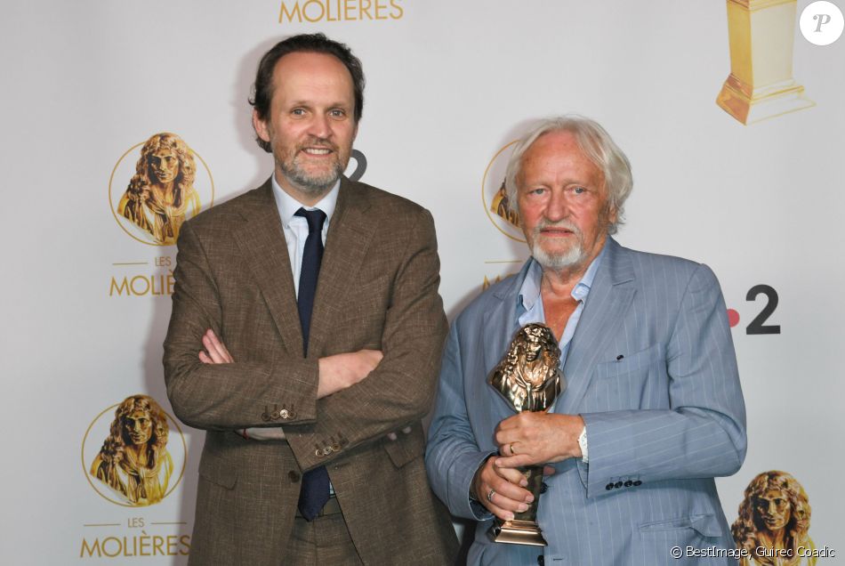 Molière Du Comédien Dans Un Spectacle De Théâtre Privé Jean-Marc Dumontet (président des Molières) et Niels Arestrup - Molière