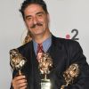 Simon Abkarian avec ces 3 Molières, Molière de la mise en scène d'un spectacle de Théâtre public, Molière de l'auteur francophone vivant et Molière du Théâtre public pour la pièce "Électre des bas-fonds" de Simon Abkarian - Enregistrement à huis clos de la 32ème Cérémonie des Molières au Théâtre du Châtelet à Paris qui sera diffusée le 23 juin 2020 sur France 2. © Guirec Coadic / Bestimage