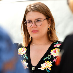 Exclusif - L'association monégasque Be Safe, dont la présidente est Camille Gottlieb, a reçu un mini-bus de la part de la mairie de Monaco, le 18 juin 2020. C'est le maire de Monaco, M. Georges Marsan qui a remis les clés de ce véhicule qui permettra aux membres de l'association, cet été, de remplir leur mission de prévention et de sécurité auprès de certains noctambules dont le taux d'alcoolémie ne leur permet plus de prendre leur véhicule pour regagner leur domicile. © Bruno Bebert / Bestimage Exclusive - for Germany call for price - No web Belgique Suisse The Be Safe association of Camille Gottlieb receives a vehicle from the Townhall of Monaco and the mayor Georges Marsan in Monaco, on June 18, 2020.18/06/2020 - 