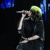 Billie Eilish interprète la chanson "No Time To Die" aux Brit Awards 2020 à l'O2 Arena. Londres, le 18 février 2020.