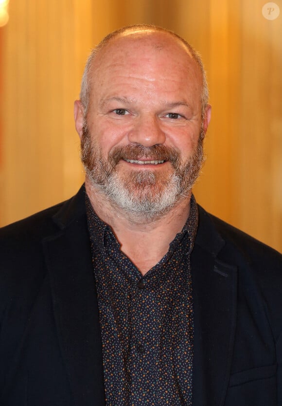 Exclusif - Le grand chef Bordelais et présentateur télé (Top Chef), Philippe Etchebest est le parrain de l'association de solidarité internationale "Pompiers Solidaires" à Bordeaux le 9 février 2016. © Patrick Bernard-Quentin Salinier/ Bestimage