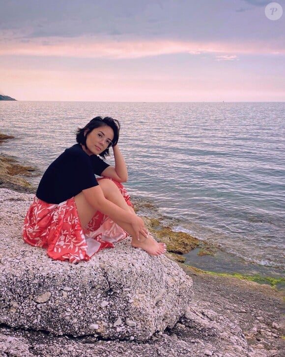 Agathe Auproux sublime à la plage, le 29 mai 2020, photo Instagram