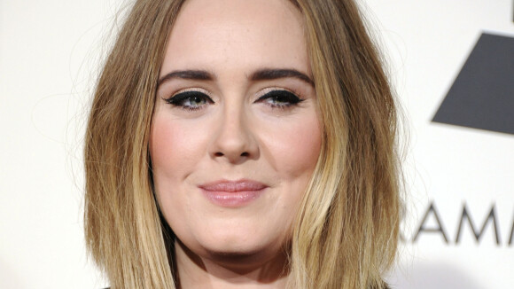 Adele : Un 4e album sans cesse repoussé, son manager explique cet énorme retard