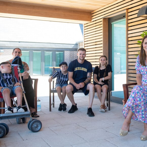 Catherine Kate Middleton, duchesse de Cambridge visite un hopital pour enfants à Norwich le 27 juin 2020.