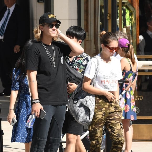 Exclusif - Thylane Blondeau et son compagnon Milane Meritte sont allés déjeuner au restaurant Pastaio à Beverly Hills le 7 septembre 2019.