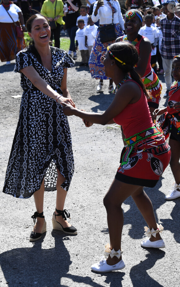 Meghan Markle, duchesse de Sussex en visite dans le township de Nyanga, Afrique du Sud. Le 23 septembre 2019.
