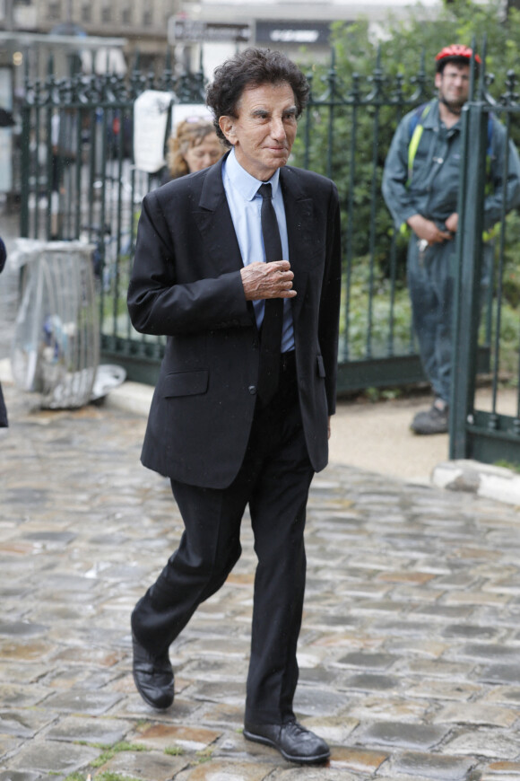 Jack Lang - Obsèques de l'académicien Marc Fumaroli en l'église Saint-Germain-des-Près à Paris. Le 1er juillet 2020.