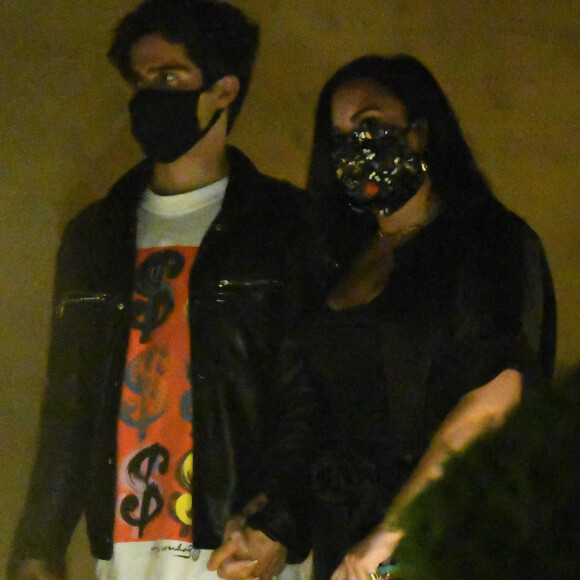 Exclusif - Demi Lovato et son compagnon Max Ehrich quittent le restaurant Nobu à Malibu le 19 juin 2020.