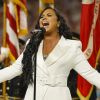 Demi Lovato chante l'hymne national avant le début du match du 54ème Super Bowl au Hard Rock Stadium à Miami, Floride, Etats-Unis, le 2 février 2020. © Paul Kitagaki Jr./Zuma Press/Bestimage