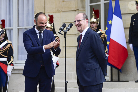 Passation de pouvoir à Matignon entre Edouard Philippe et Jean Castex, nouveau Premier ministre. Paris, le 3 juillet 2020. © JB Autissier / Panoramic / Bestimage