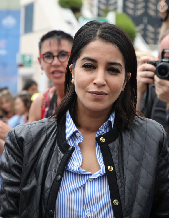Leïla Bekhti arrive au déjeuner de l'Agora lors du 72ème Festival International du Film de Cannes, France, le 22 mai 2019. © Denis Guignebourg/Bestimage