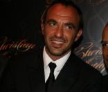 Nikos Aliagas aux commandes du jeu