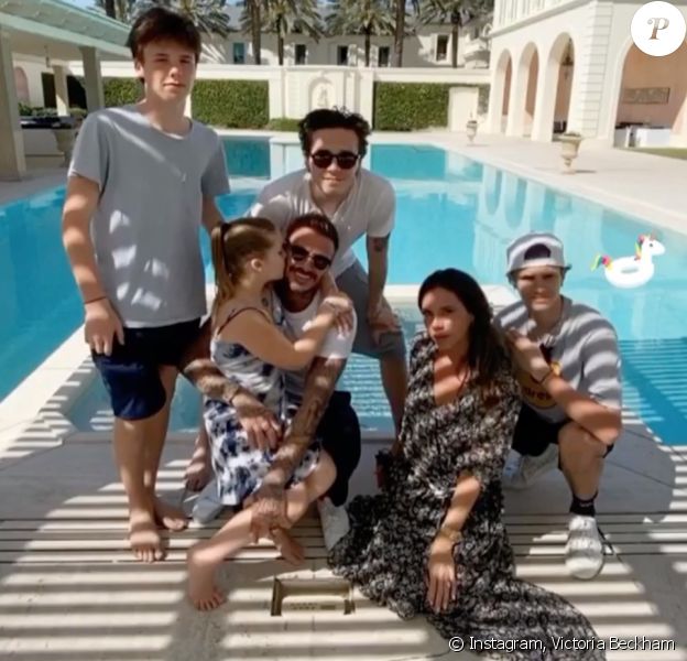 David, Victoria Beckham et leurs 4 enfants Brooklyn, Romeo, Cruz et Harper. Juin 2020.