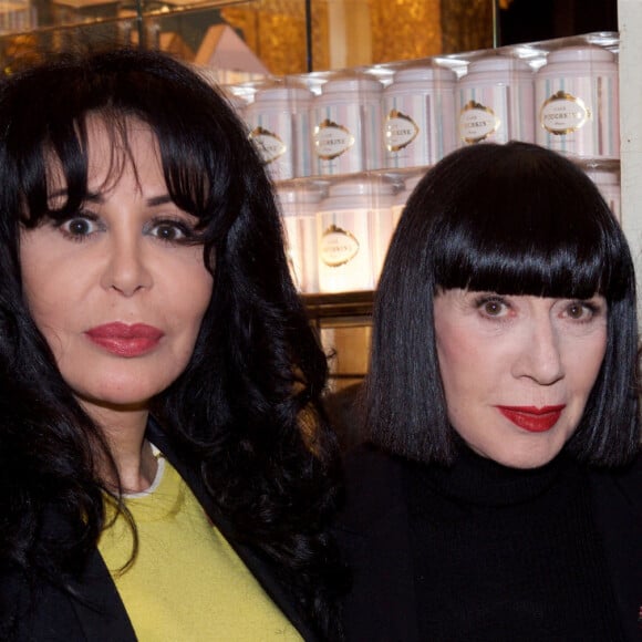 Exclusif - Yamina Benguigui, Chantal Thomass et Isabelle Adjani - Soirée d'inauguration du Café Pouchkine au 16, place de la Madeleine dans le 8ème arrondissement à Paris le 29 novembre 2017. © Julio Piatti/Bestimage