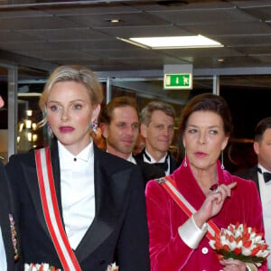 Le prince Albert II de Monaco, la princesse Charlène, Andrea Casiraghi, la princesse Caroline de Hanovre, Sean Wittstock, Beatrice Borromeo, Chantell Violet Serfontein (la femme de Sean Wittstock) - Arrivées à la soirée de gala à l'occasion de la fête nationale monégasque au Grimaldi Forum à Monaco le 19 novembre 2019. Cette année, c'est le l'opéra Lucia di Lammermoor qui est joué sur la scène de la salle des Princes. © Bruno Bebert / Pool Monaco / Bestimage