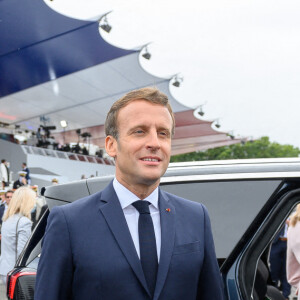Le président Emmanuel Macron lors de la cérémonie du 14 juillet à Paris le 14 juillet 2020. © Jacques Witt / Pool / Bestimage