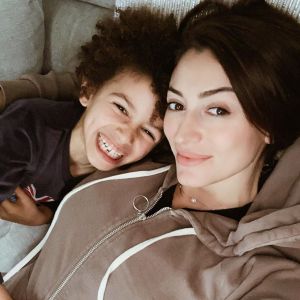 Rachel Legrain-Trapani partage les coulisses de son quotidien, alors qu'elle est confinée avec son fils Gianni. Instagram, mars 2020.