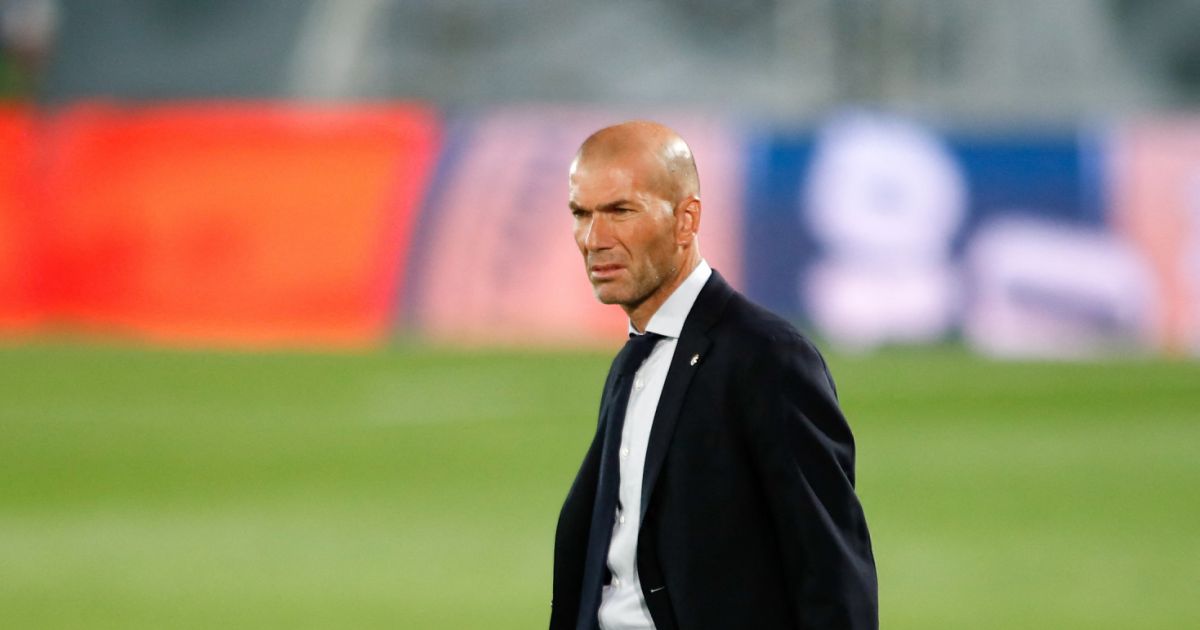 Zinedine Zidane, Entraîneur Du Real Madrid, Au Cours D'un Match De La ...