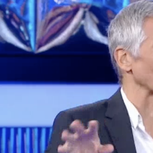 Nagui sur le plateau de son émission "N'oubliez pas les paroles", vendredi 17 juillet 2020 sur France 2.