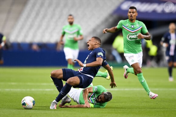 Kylian Mbappé lors de la finale de la Coupe de France entre le Paris Saint-Germain et l'AS Saint-Etienne au Stade de France. Saint-Denis, le 24 juillet 2020. © Federico Pestellini/Panoramic/Bestimage