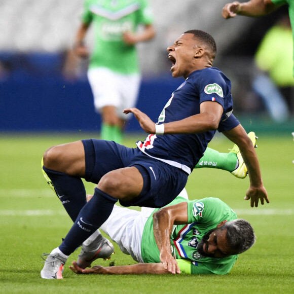 Kylian Mbappé lors de la finale de la Coupe de France entre le Paris Saint-Germain et l'AS Saint-Etienne au Stade de France. Saint-Denis, le 24 juillet 2020. © Federico Pestellini/Panoramic/Bestimage