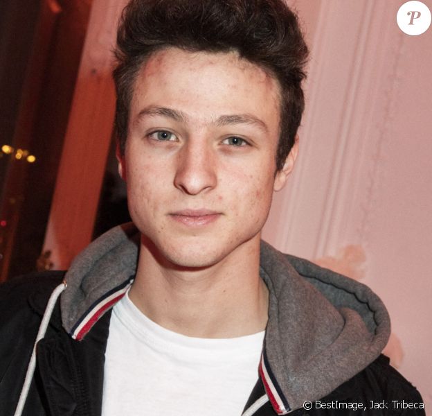 Théo Cosset (demain nous appartient/TF1) lors du lancement de l'émission de téléréalité Love Island présentée par N.Benattia sur Amazon Prime à Paris, France, le 2 mars 2020. © Jack Tribeca/Bestimage