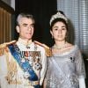 Le Shah d'Iran et son épouse Farah Diba peu de temps après leur mariage célébré en 1959.