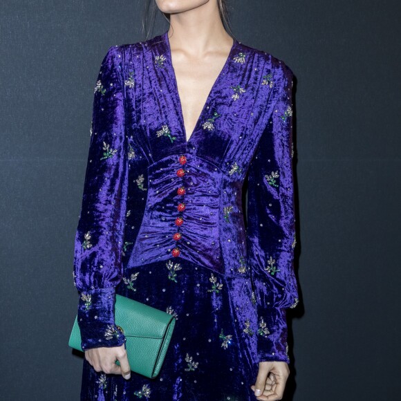 Clara Luciani - Dîner de gala de l'association AEM (Un Avenir pour les Enfants du Monde) au bénéfice des enfants du Rwanda organisée par B.Djian au Pavillon Ledoyen à Paris, France, le 11 décembre 2018. Chaque année avant les fêtes, B.Djian mobilise la mode le temps d'un dîner caritatif au profit des enfants du Rwanda. La directrice de la rédaction de Numéro Magazine associe à la cause de l'association AEM, les grandes maisons de couture française. © Olivier Borde/Bestimage