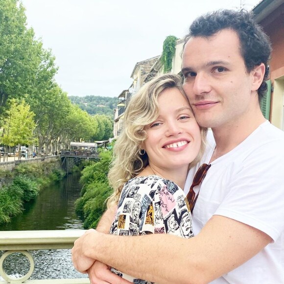 Georgia May Jagger et Louis Levy sur Instagram le 25 juillet 2020.