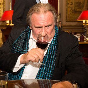 Gérard Depardieu à l'Hôtel de Ville de Bruxelles lors d'une cérémonie honorant sa carrière le 25 juin 2018. © Alain Rolland/Imagebuzz/Bestimage