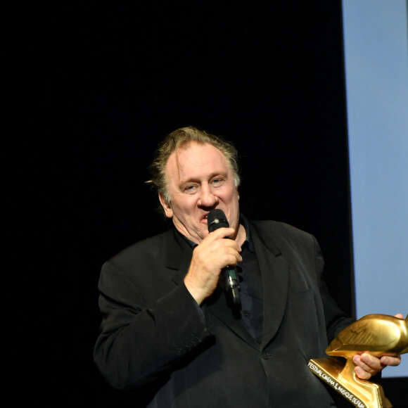 Exclusif - - Gérard Depardieu a reçu un Ibis d'or pour l'ensemble de sa carrière sur la scène du palais de congrès Atlantia lors du 5ème festival du cinéma et musique de film de la Baule le 4 novembre 2018. © Rachid Bellak/Bestimage