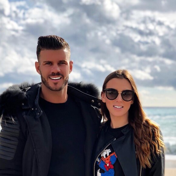 Florent Ré et sa fiancée Yvane à la plage de Cassis, le 8 novembre 2018