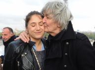 Izïa Higelin enceinte au décès de son père, "une transmission inexpliquée"