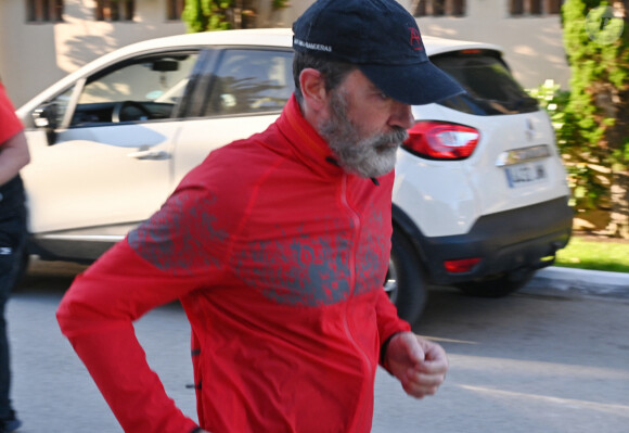 Antonio Banderas sort faire un jogging à Marbella pendant l'épidémie de coronavirus (COVID-19) le 2 mai 2020. 