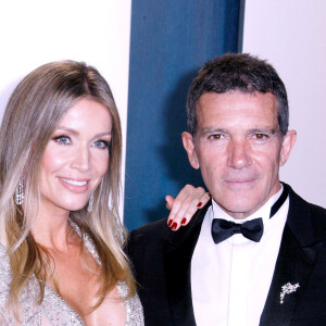 Nicole Kimpel, son compagnon Antonio Banderas - People à la soirée "Vanity Fair Oscar Party" après la 92ème cérémonie des Oscars 2020 au Wallis Annenberg Center for the Performing Arts à Los Angeles, le 9 février 2020. © Imagespace via ZUMA Wire/Bestimage