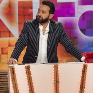 Exclusif - Cyril Hanouna - Dernière de l'émission "C que du Kif" en direct sur C8 et présentée par Cyril Hanouna avec distribution de cadeaux dans la rue et prise de parole de Jean.Roch le 18 juin 2020. © Jack Tribeca / Bestimage