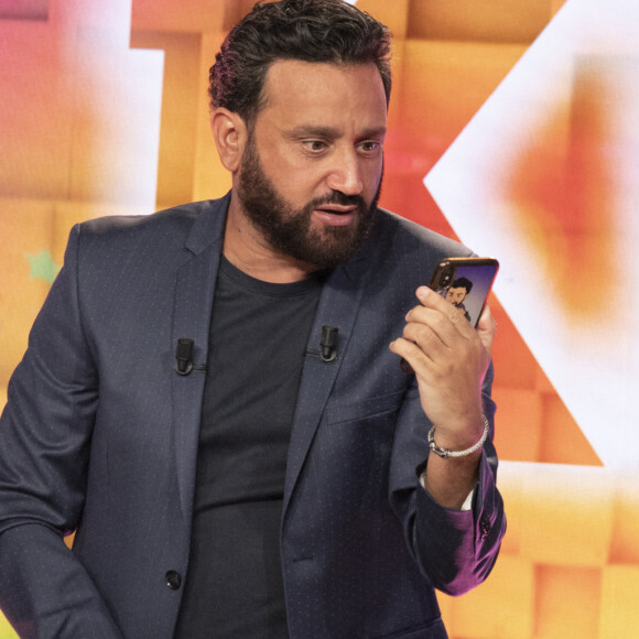 Exclusif - Cyril Hanouna - C. Hanouna et ses chroniqueurs de retour pour la première fois en studio depuis le déconfinement pour l'enregistrement de l'émission "C que du kif!" sur C8 pendant l'épidémie de Coronavirus Covid-19 à Paris le 12 mai 2020. © Jack Tribeca / Bestimage