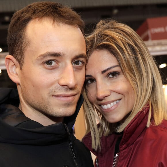 Hugo Clément et sa compagne Alexandra Rosenfeld (Miss France 2006) - Salon du livre de Paris le 16 mars 2019. © Cédric Perrin/Bestimage