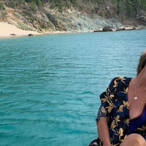 Laeticia Hallyday en vacances sur l'île de Saint-Barthélémy, le 24 août 2020 sur Instagram.