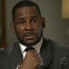 Le chanteur de RnB et producteur américain R. Kelly (Robert Sylvester Kelly), furieux et en larmes, dément les accusations de pédophilie, séquestration et d'agressions sexuelles dans une interview à la matinale de la chaîne américaine CBS, à Chicago, Illinois, Etats-Unis