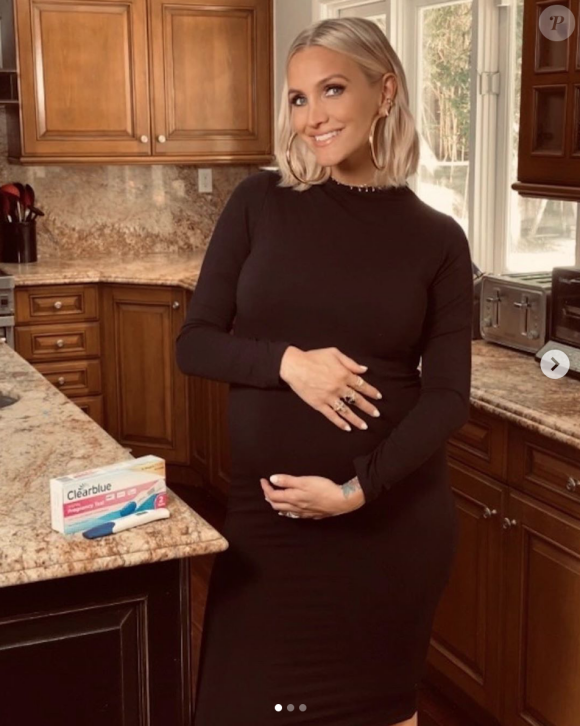 Ashlee Simpson, enceinte de son troisième enfant. Août 2020.