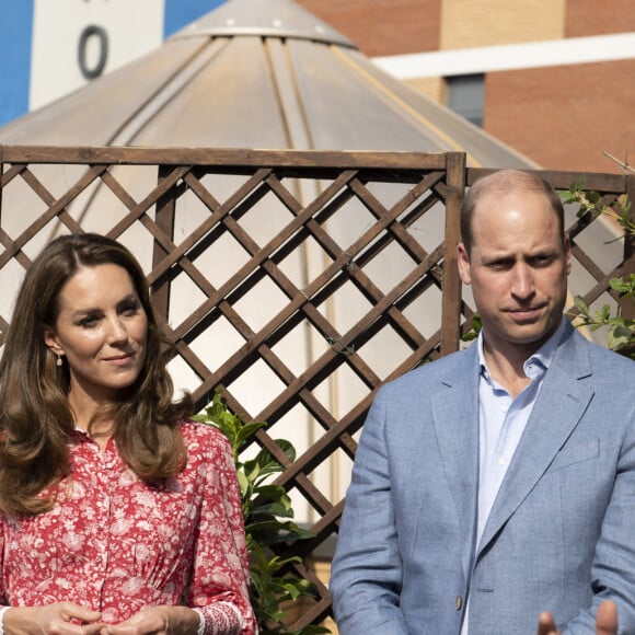 Kate Middleton en visite avec le prince William dans une mosquée de l'Est de Londres, le 15 septembre 2020.